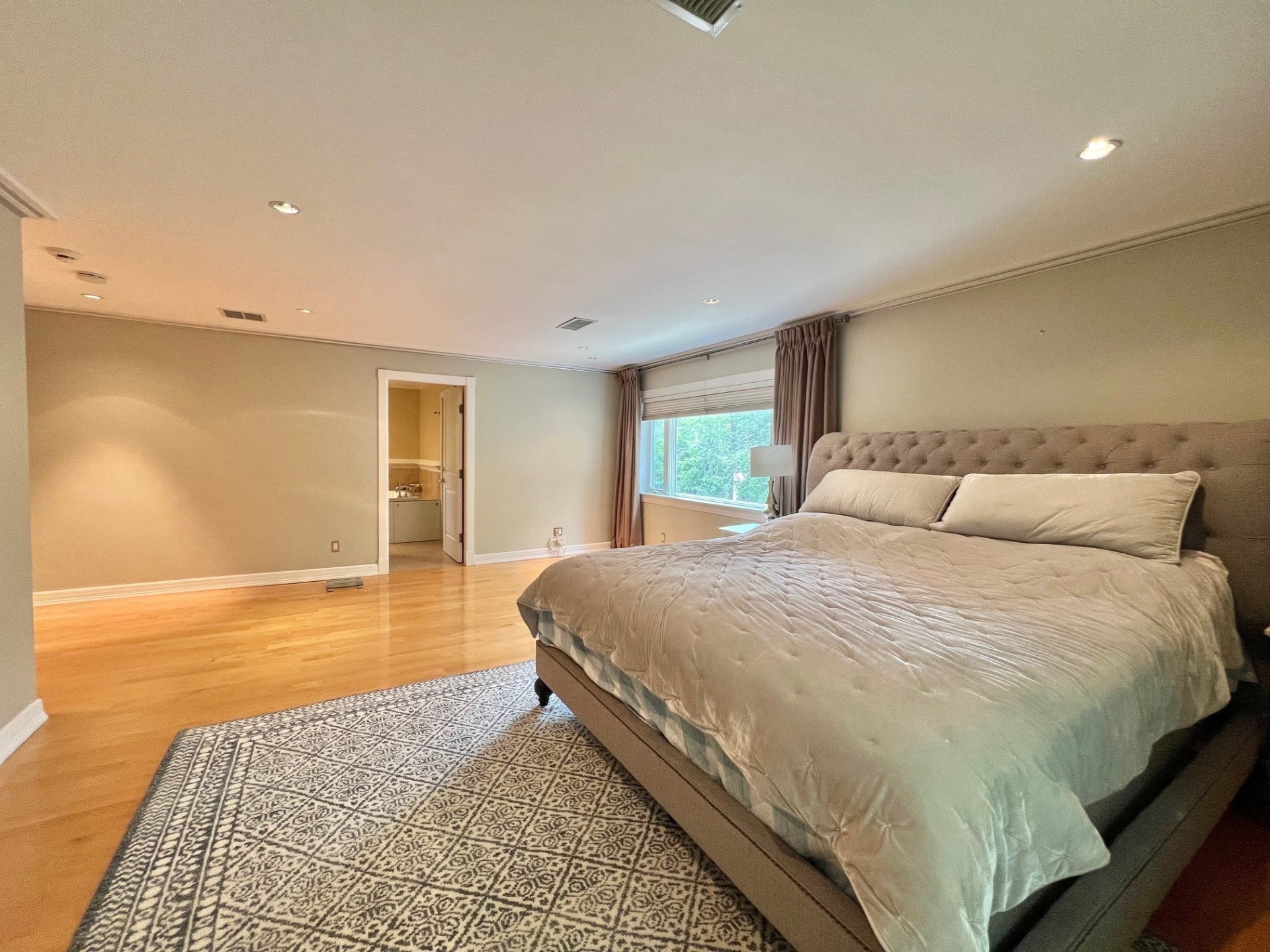 75 Lee Street Property Photo 16