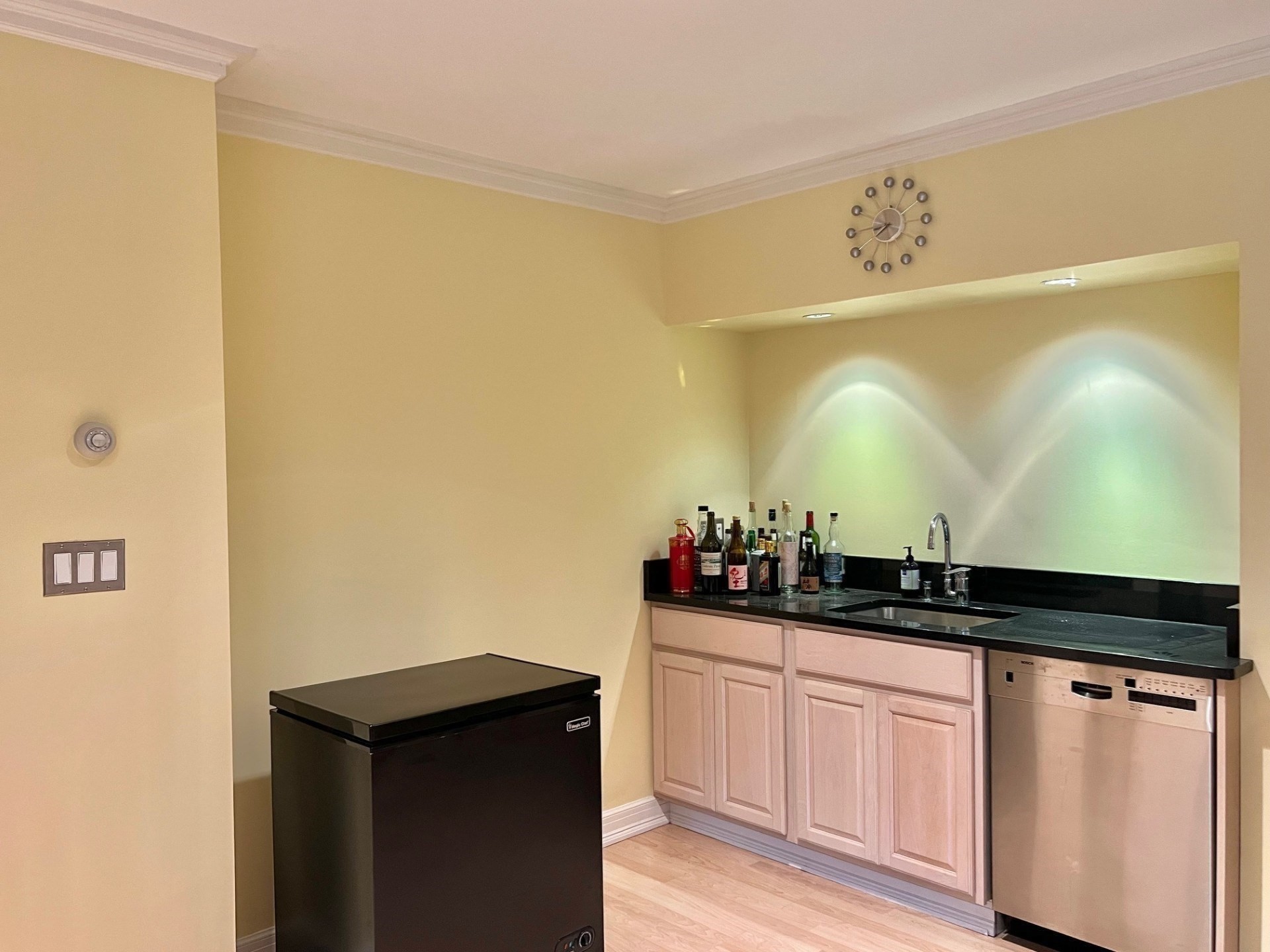 75 Lee Street Property Photo 19
