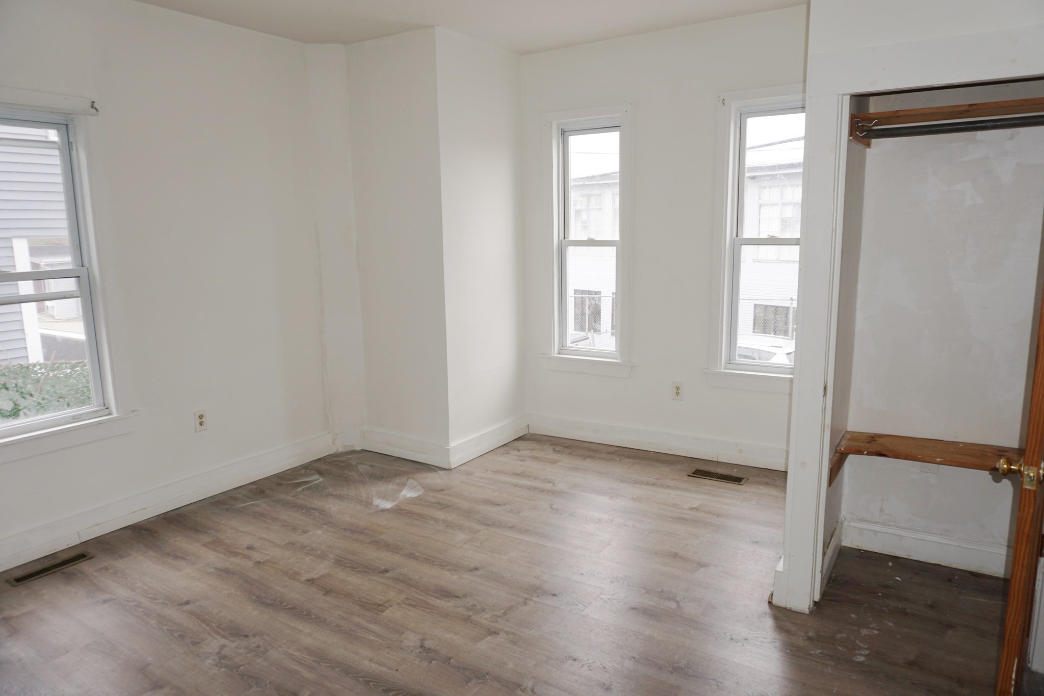 27 Shaw St Property Photo 15