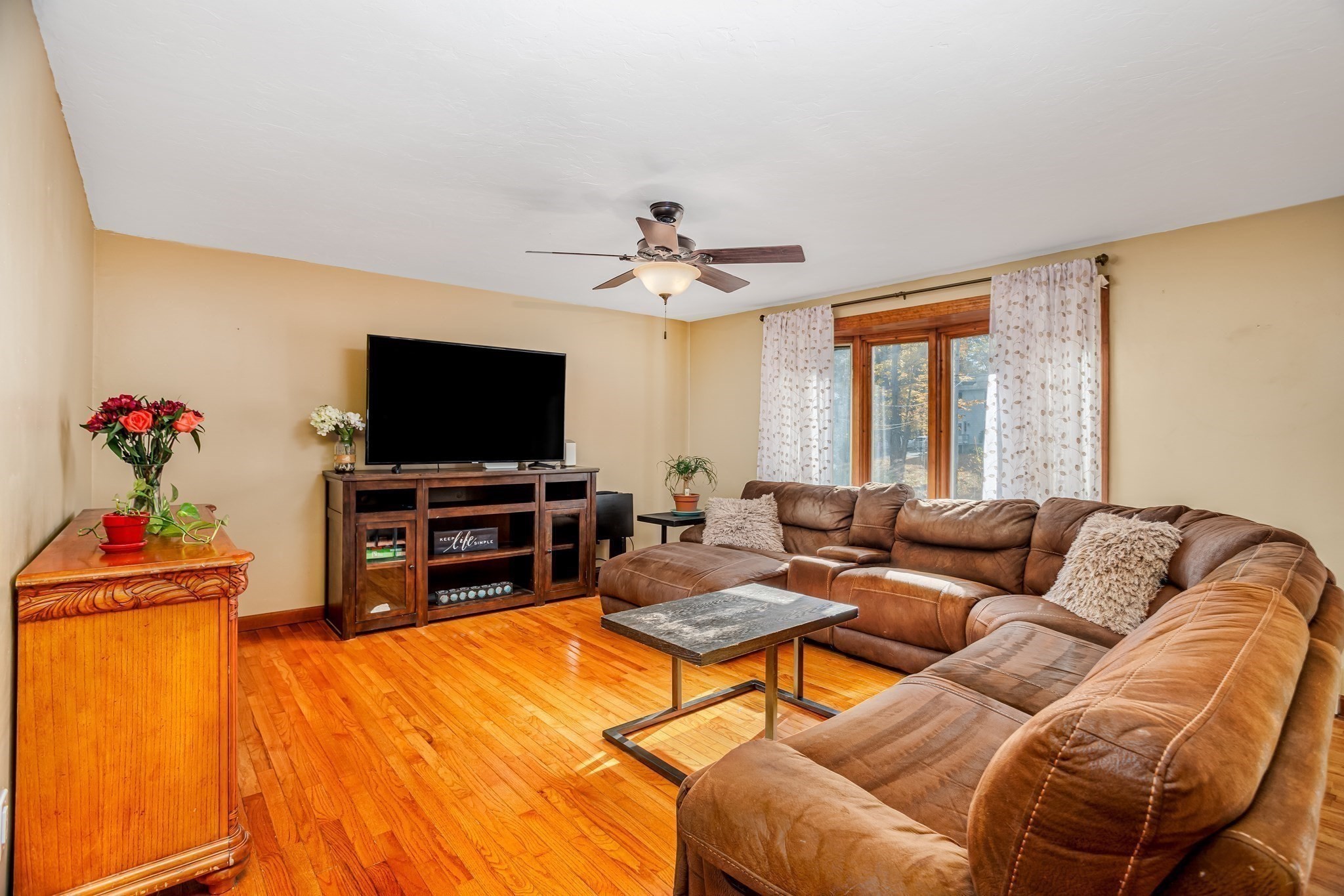 378 Rondeau Street Property Photo 3