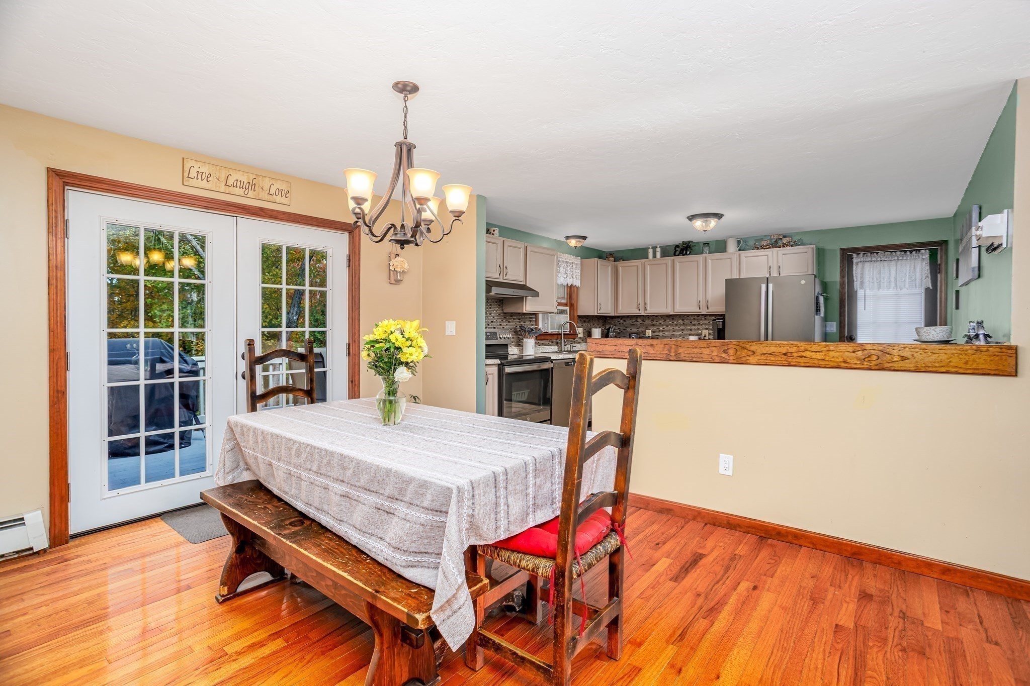 378 Rondeau Street Property Photo 6
