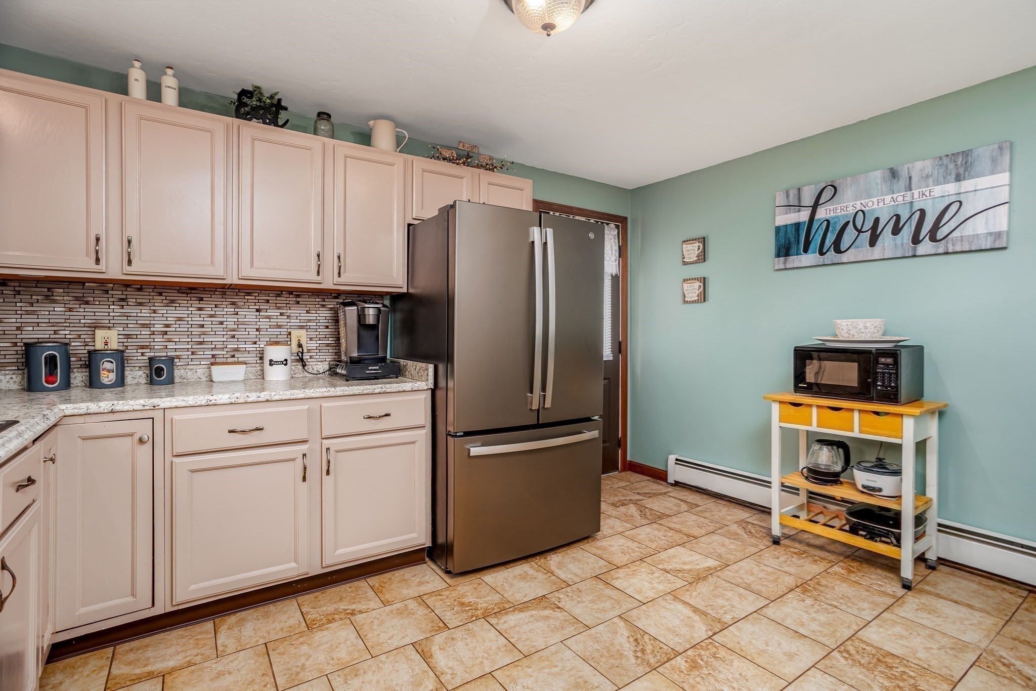 378 Rondeau Street Property Photo 8
