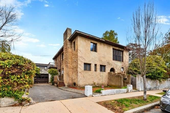 184 Lafayette Street Property Photo 1