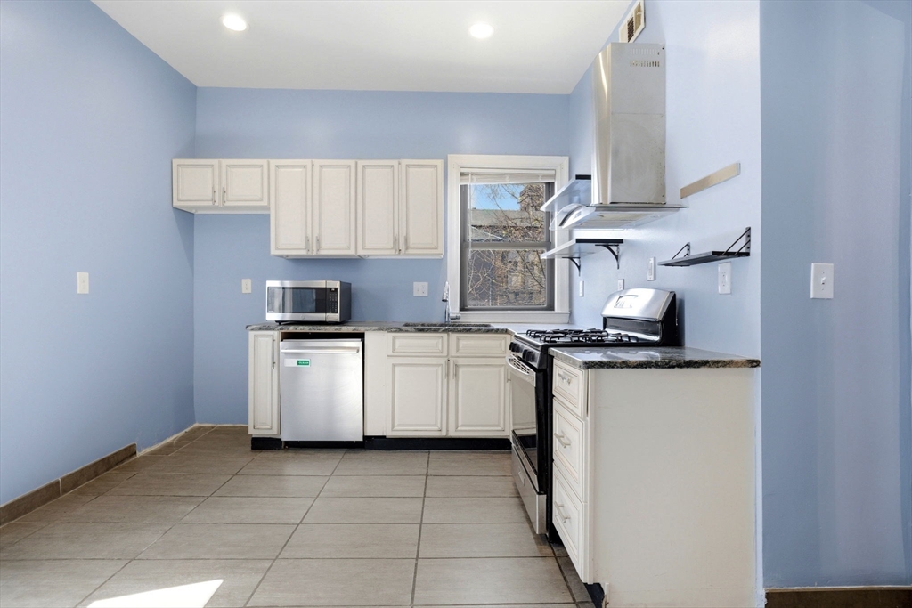 3 Laurel St Property Photo 14