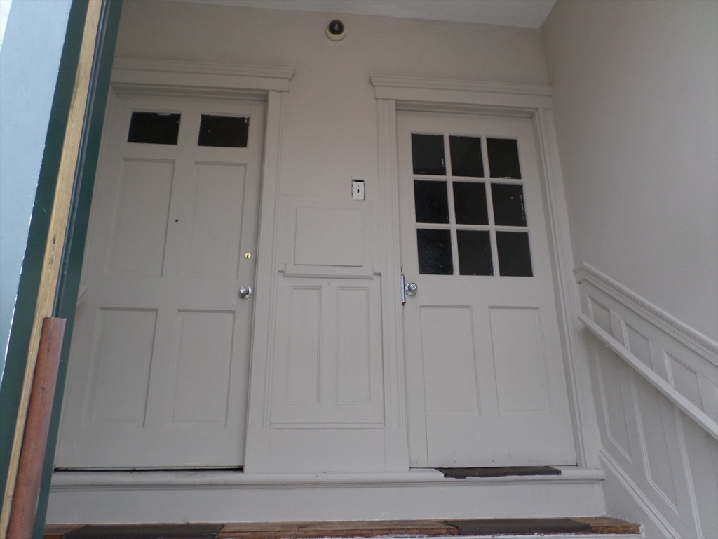 141 Hawthorne St Property Photo 7
