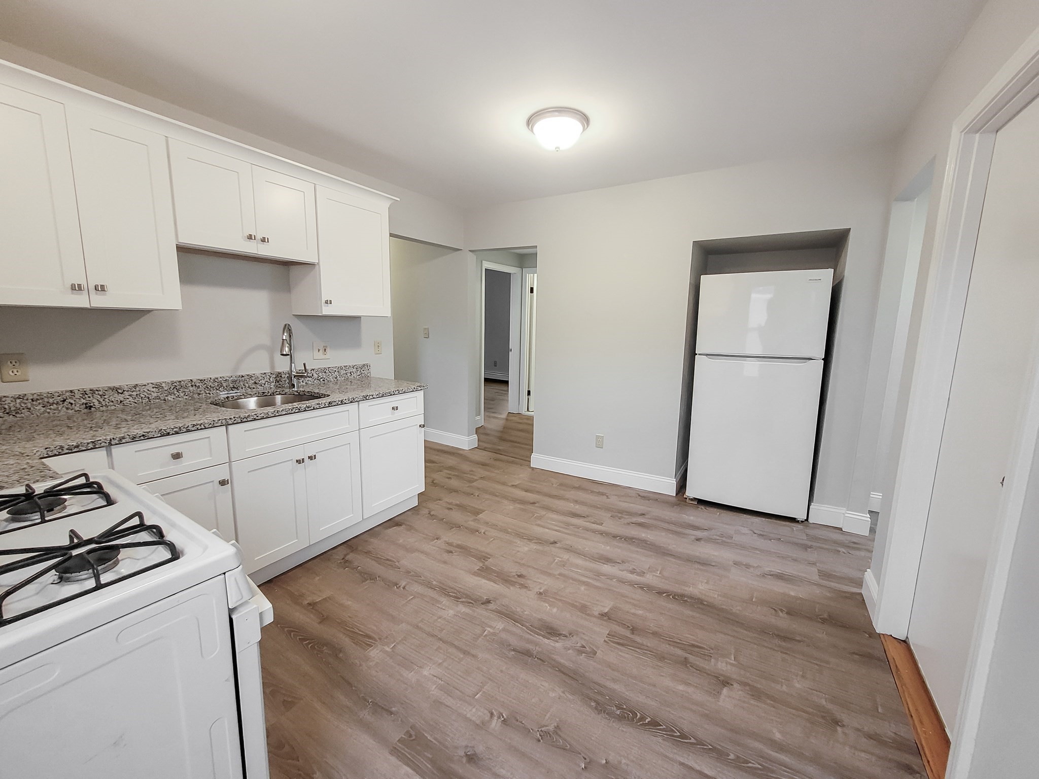 49 Rosedale St # 3 Property Photo 1