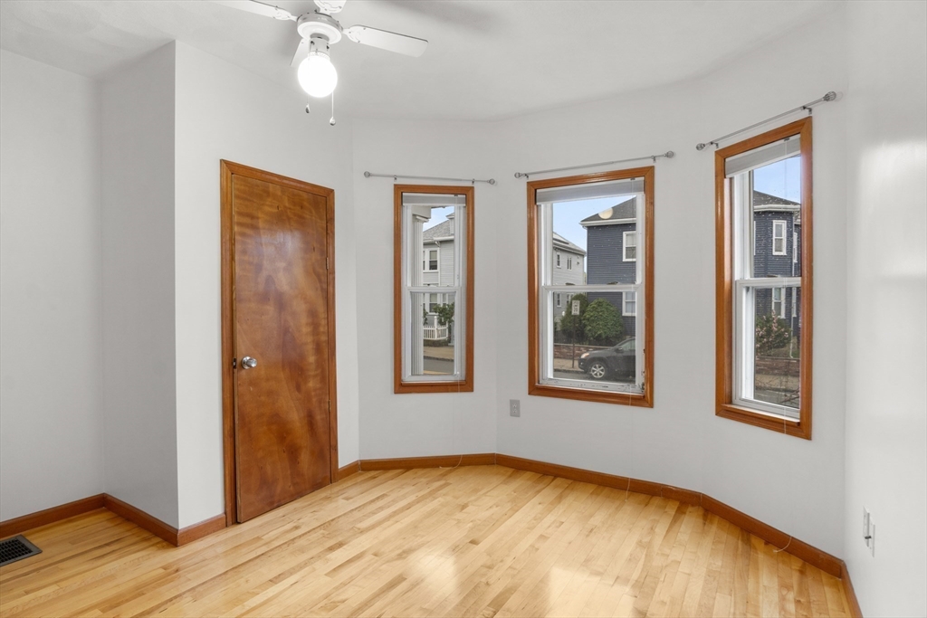 21 Bryant St Property Photo 4