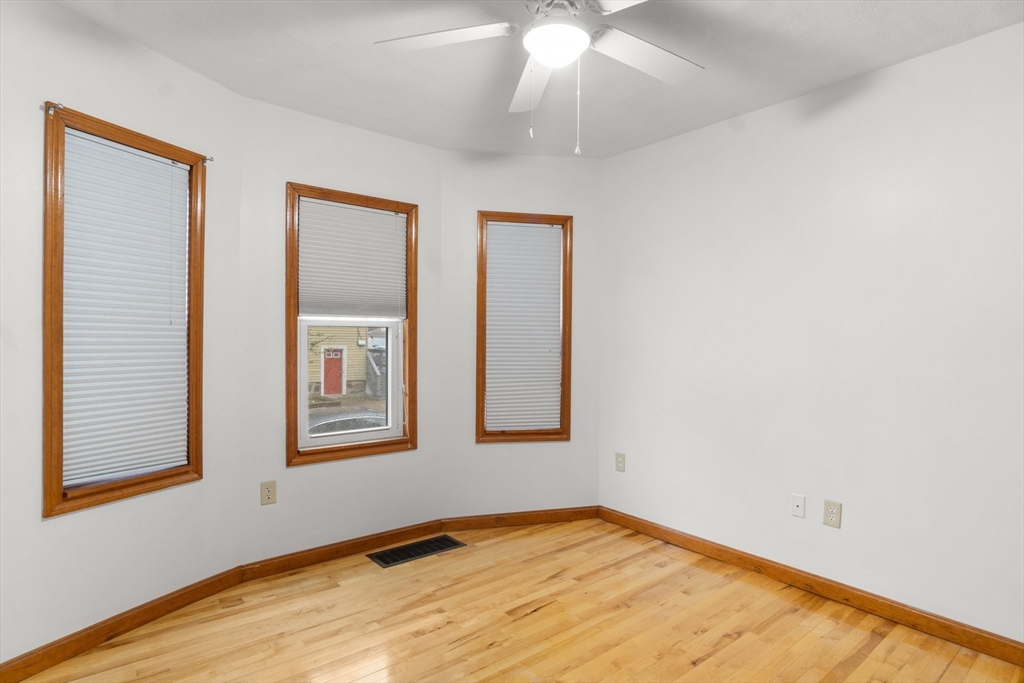 21 Bryant St Property Photo 35