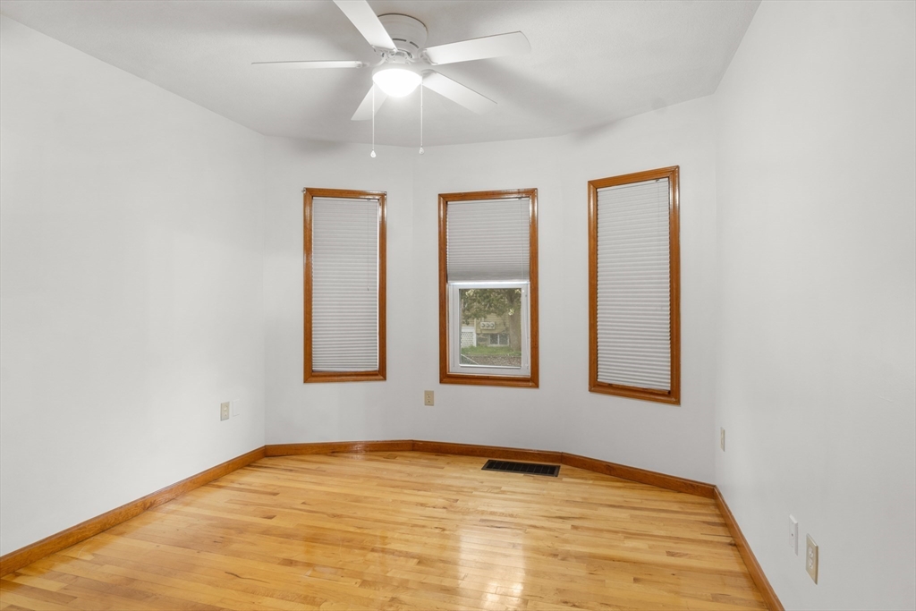 21 Bryant St Property Photo 37