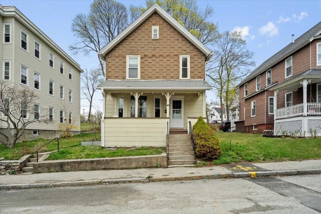 40 Duxbury Rd Property Photo 1