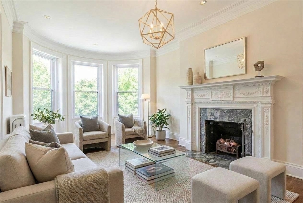 308 Commonwealth Ave # G Property Photo 1
