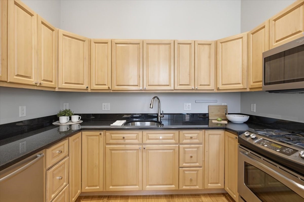 11 Wyman St # 2b Property Photo 14