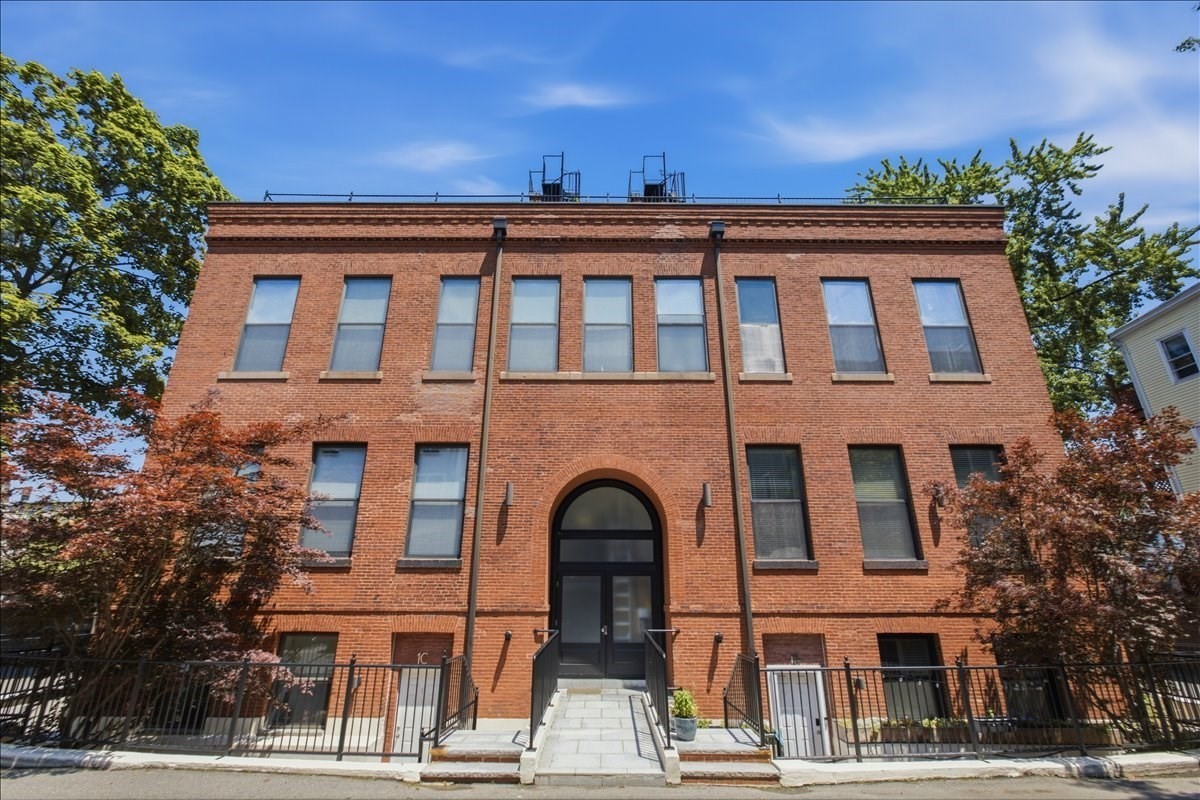 11 Wyman St # 2b Property Photo 30