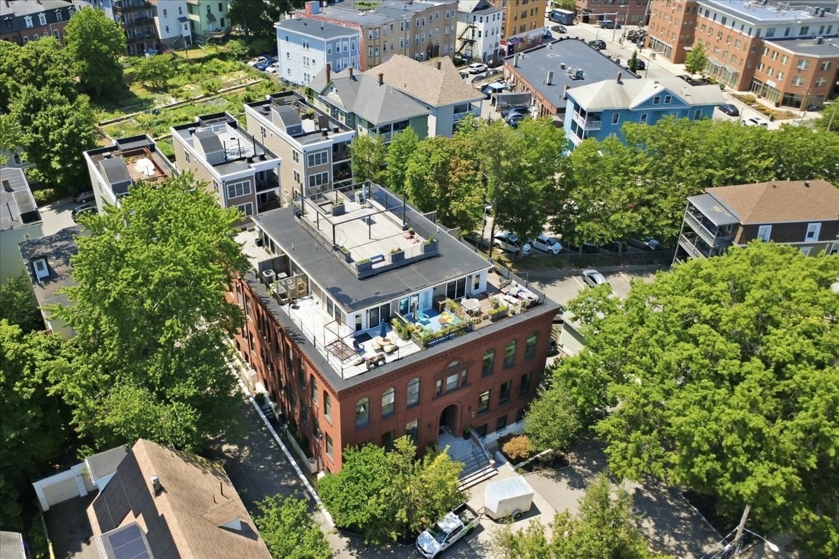 11 Wyman St # 2b Property Photo 41