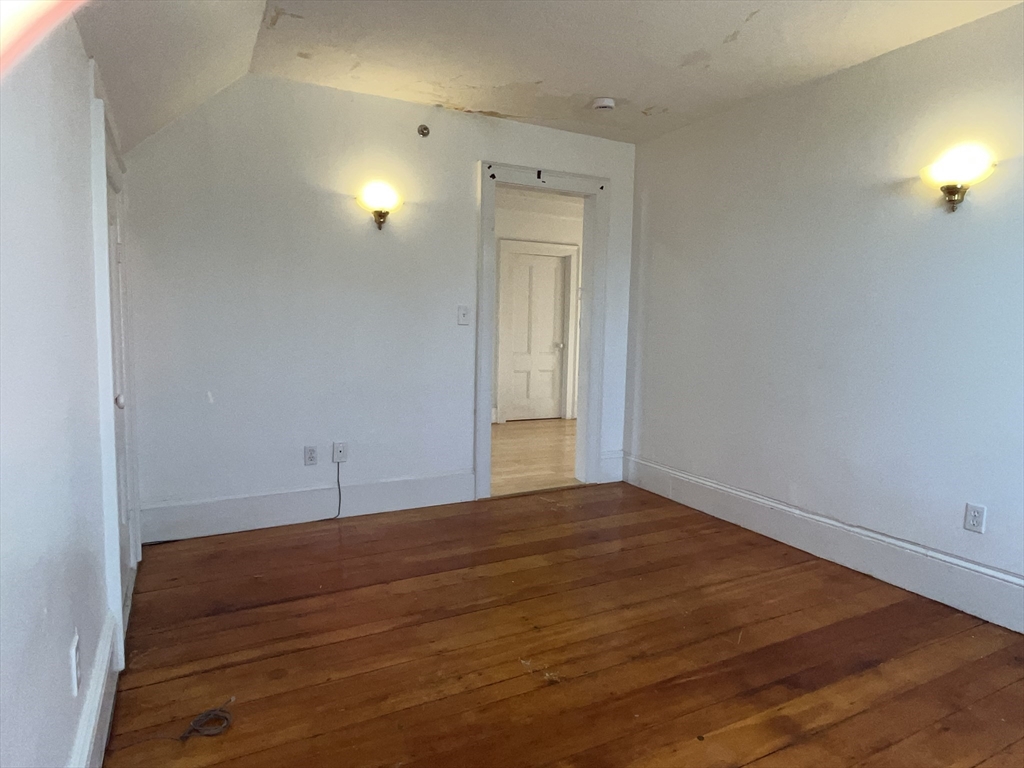 13 Portland Street # 4 Property Photo 16