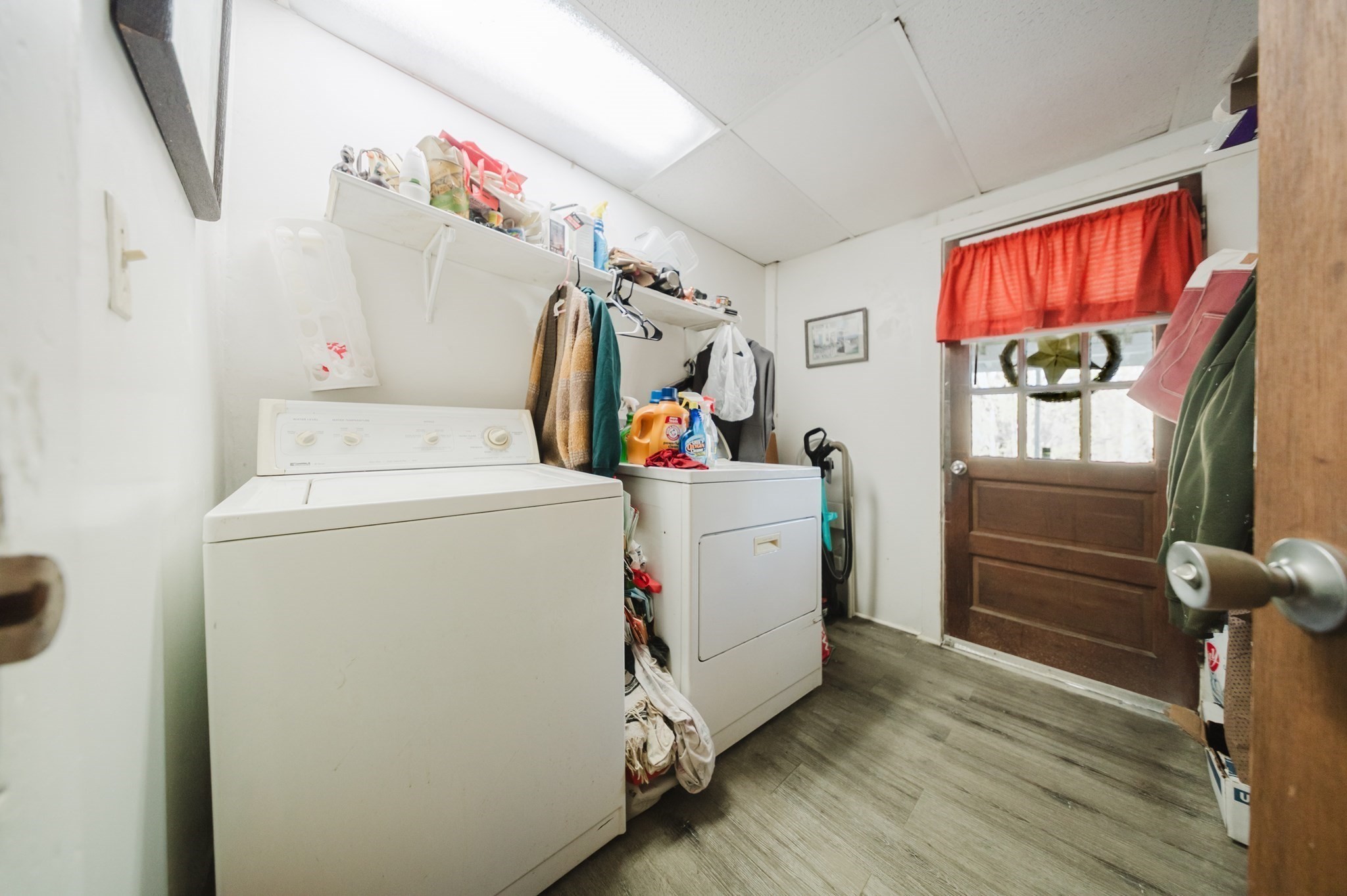 34 Main Property Photo 23