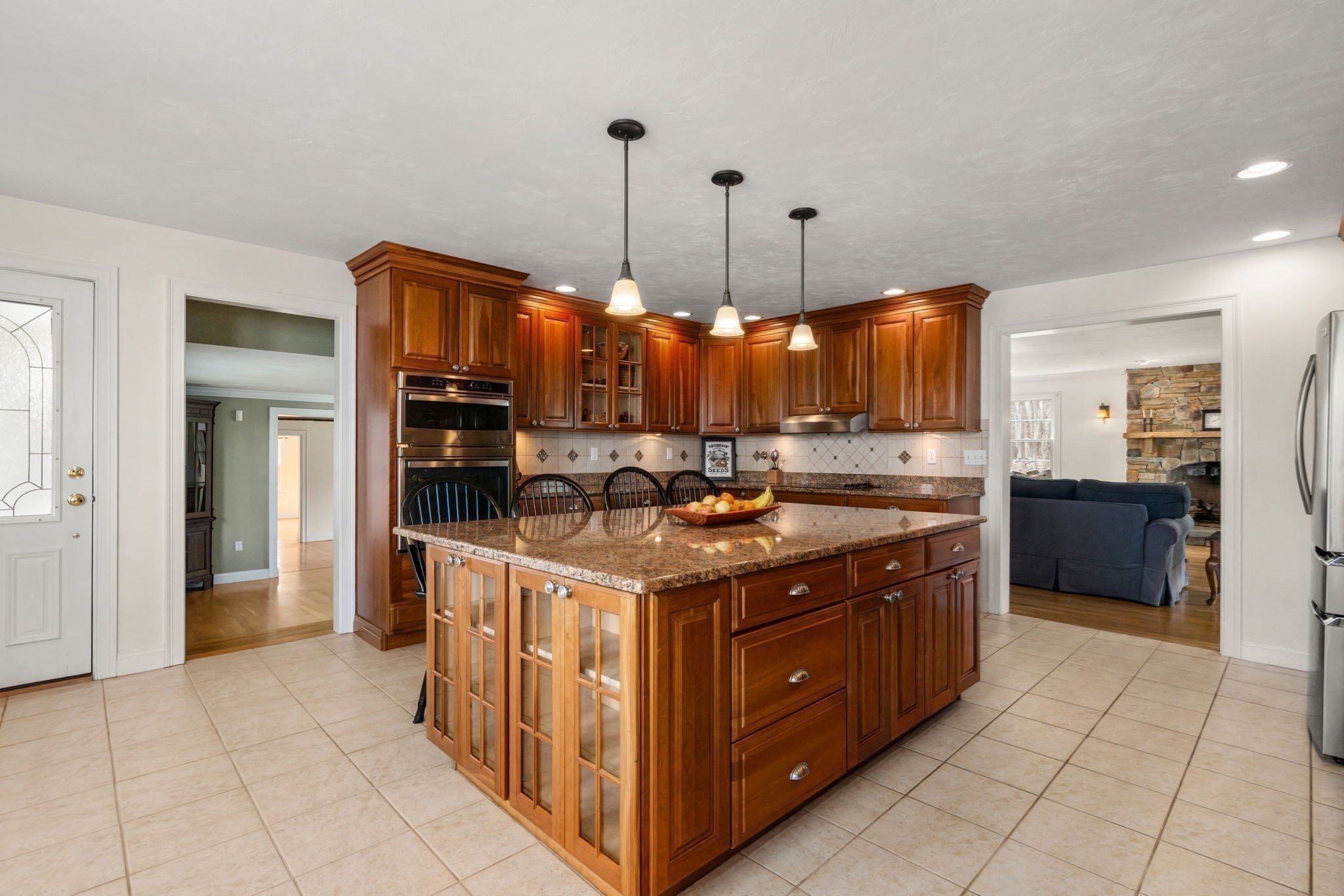 63 Uxbridge Rd Property Photo 9