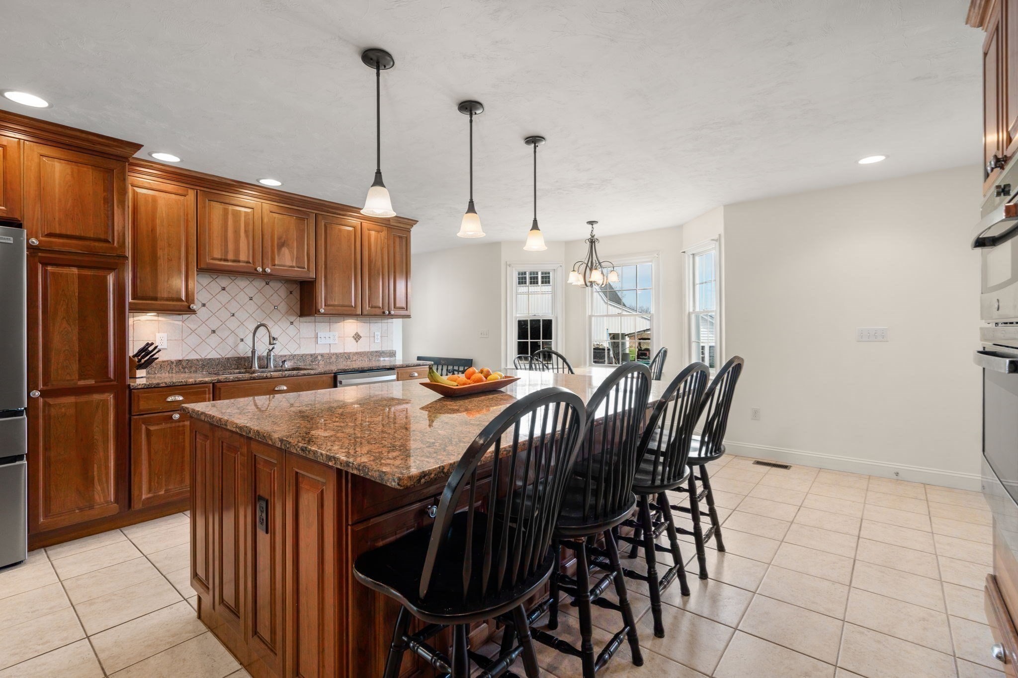 63 Uxbridge Rd Property Photo 10