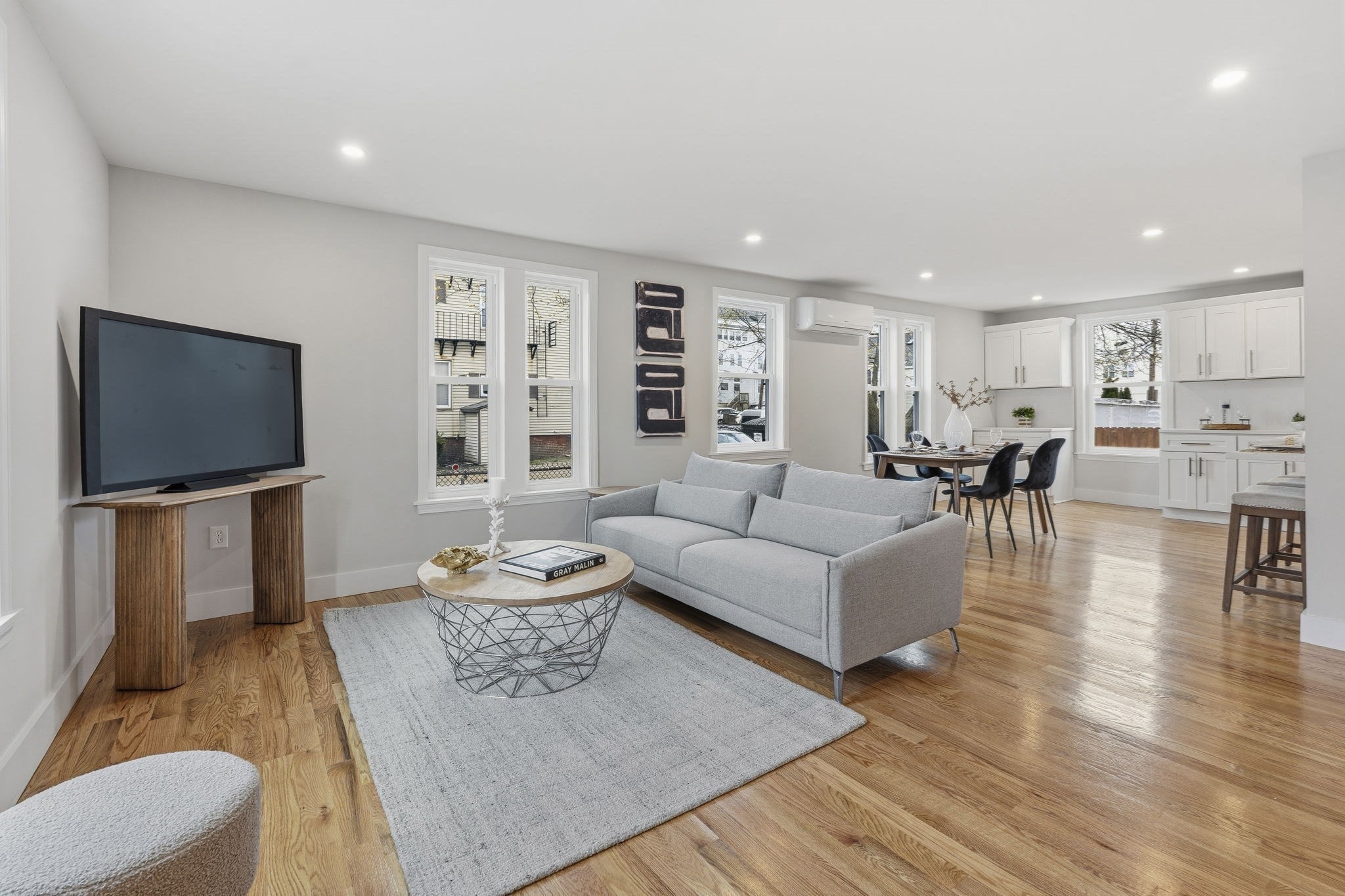 8 Hammatt St # 8 Property Photo 14