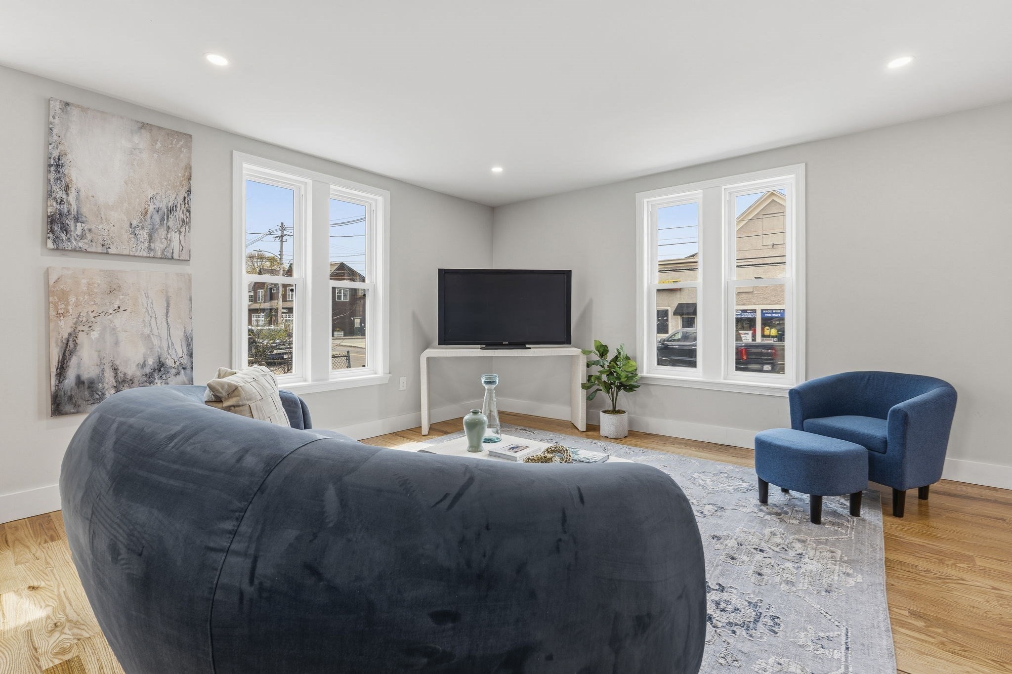 10 Hammatt St # 10 Property Photo 12
