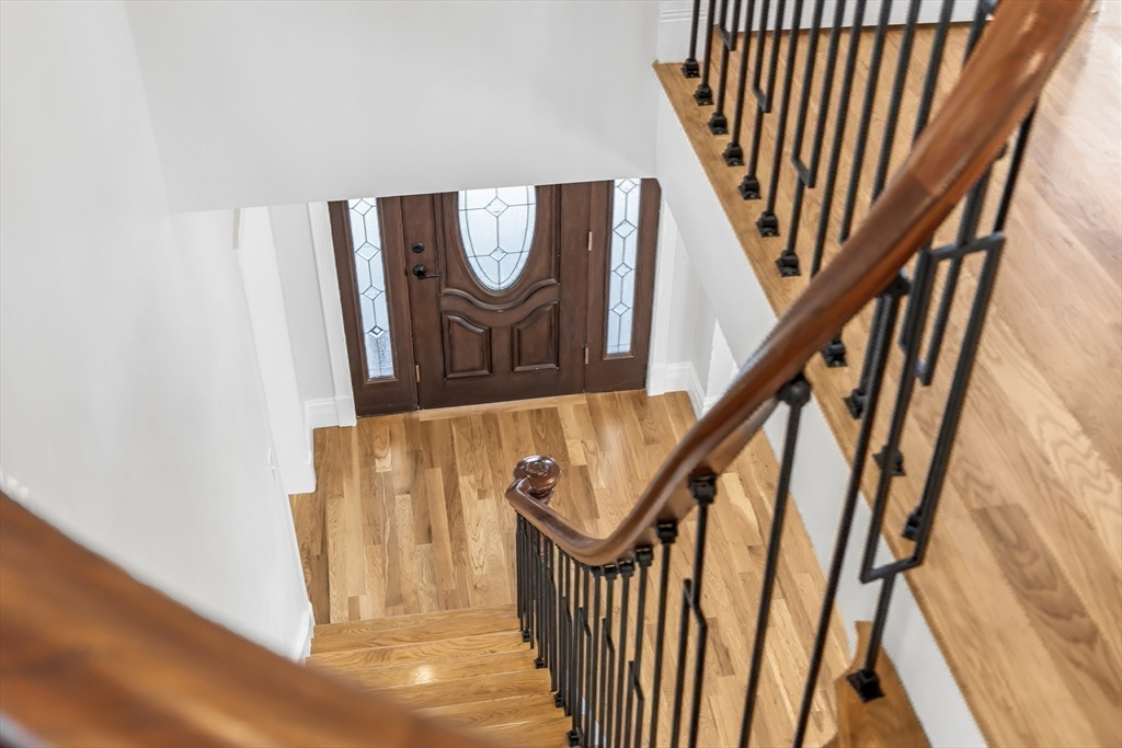 5 Cottage St Property Photo 8