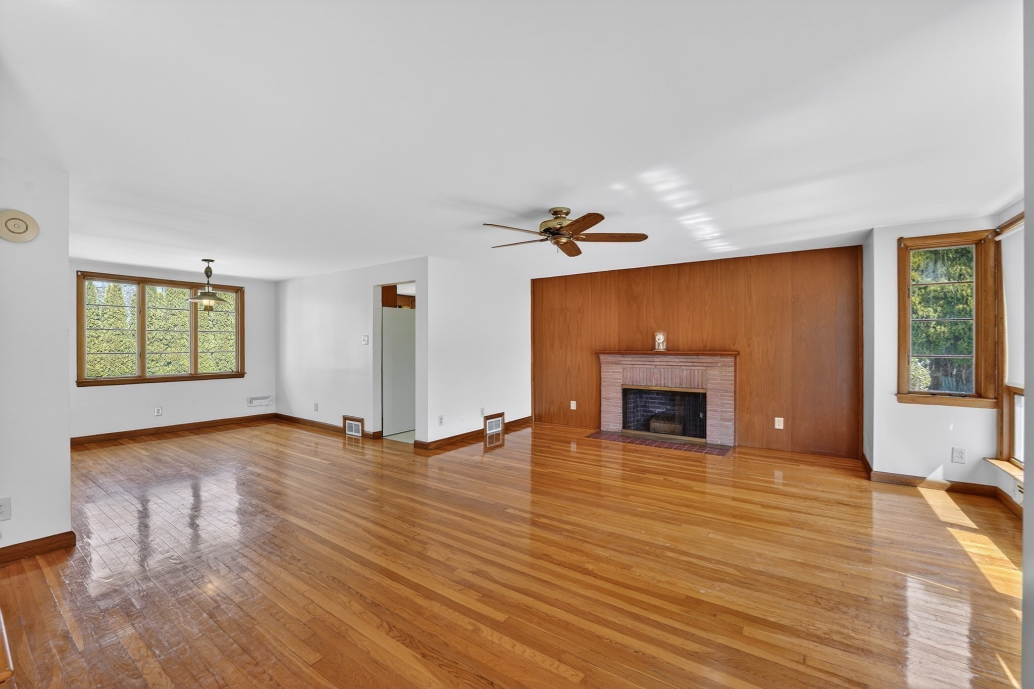 6 Desmond Dr Property Photo 9