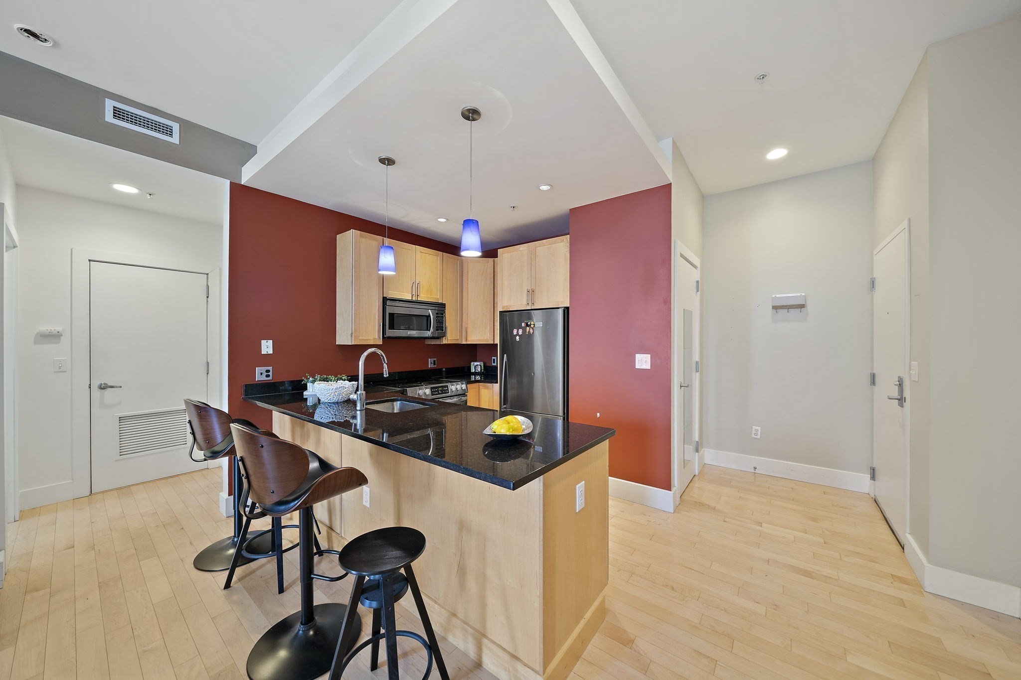 70 Lincoln St # L311 Property Photo 7