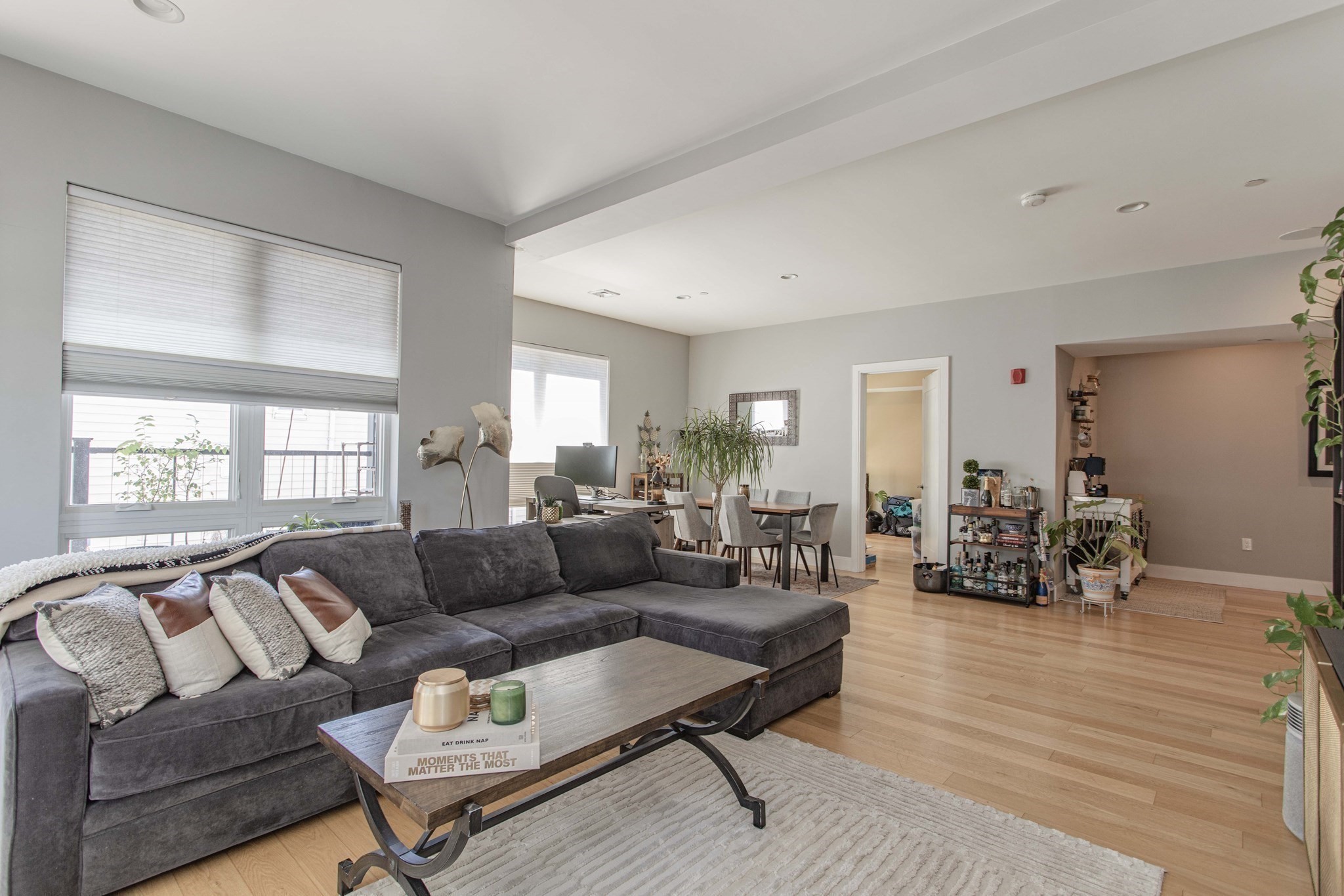 488 Dorchester Ave # 3i Property Photo 9