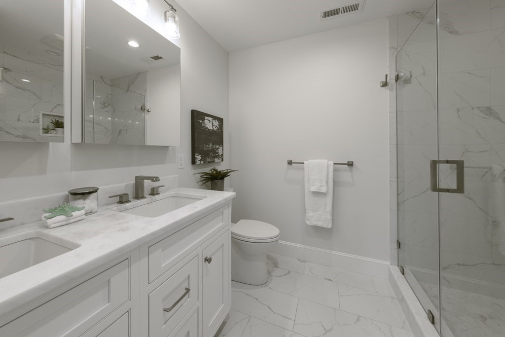 135 Western Ave # 135 Property Photo 13
