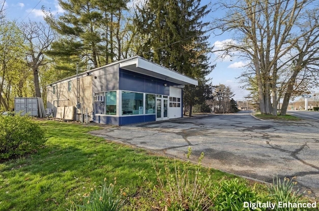 30 Thompson Road Property Photo 1