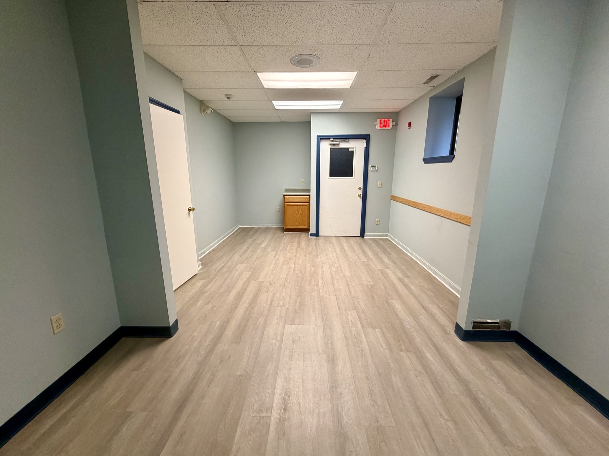41 Main St # B1 Property Photo 3