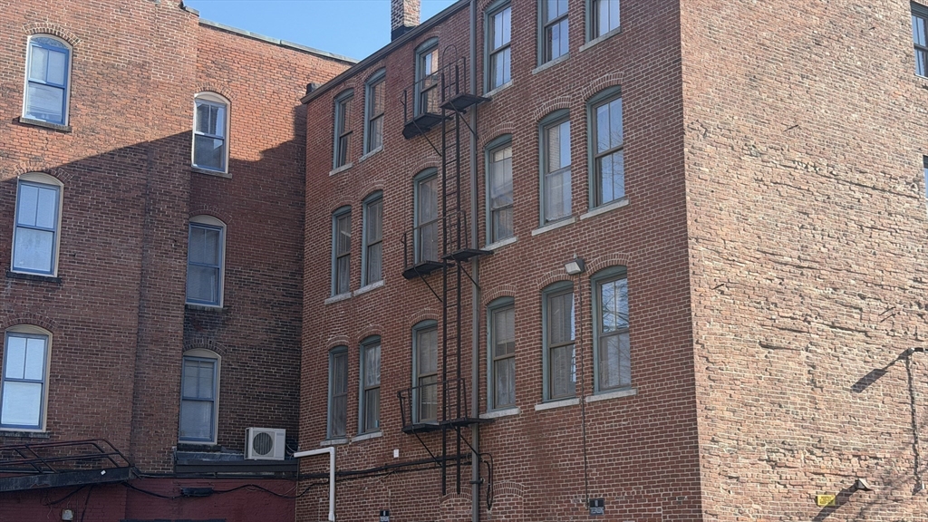 101-107 Gorham Street Property Photo 7