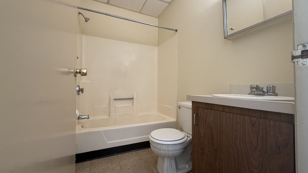 101-107 Gorham Street Property Photo 15