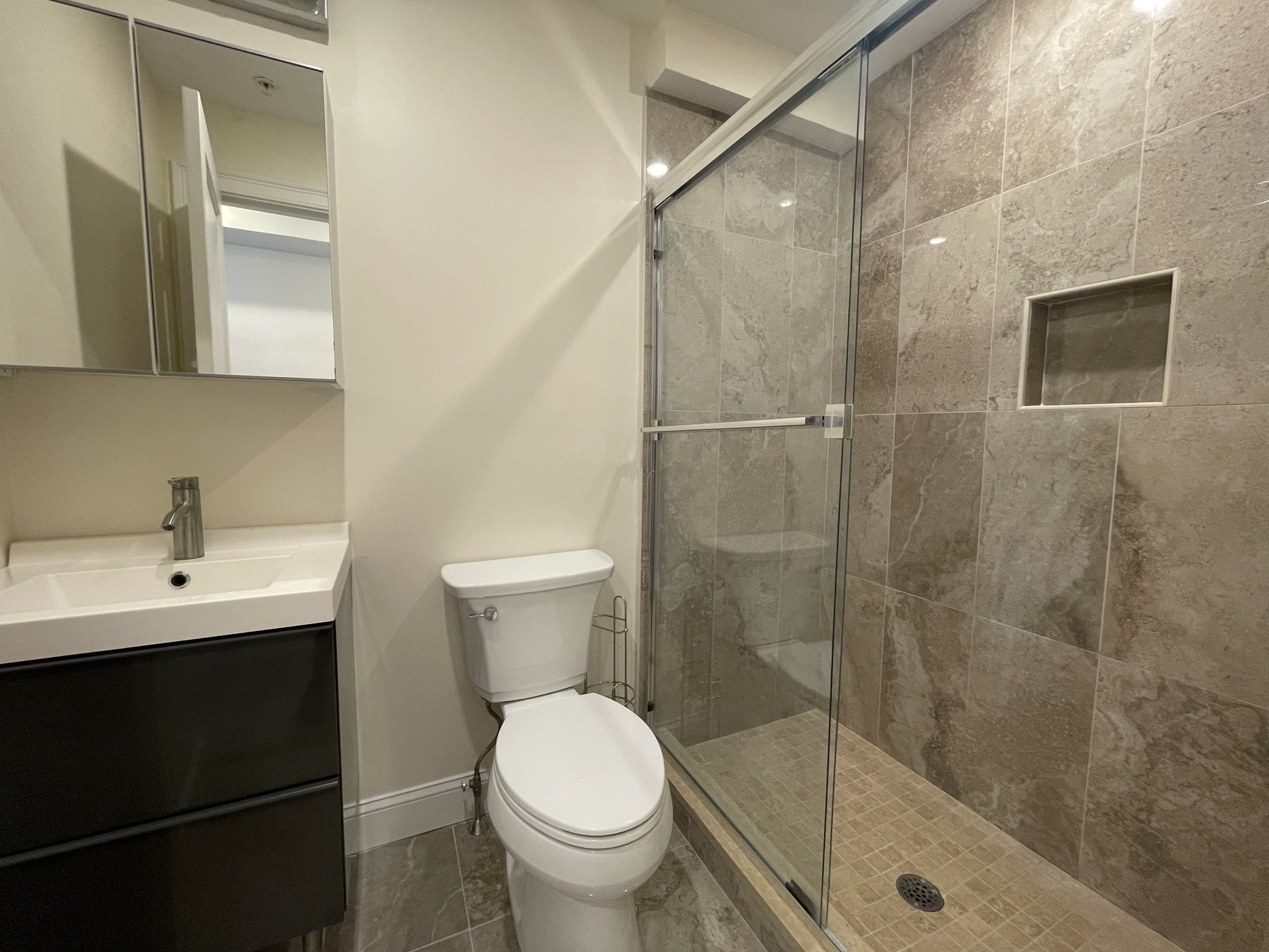 1028 Commonwealth Ave # 405 Property Photo 8