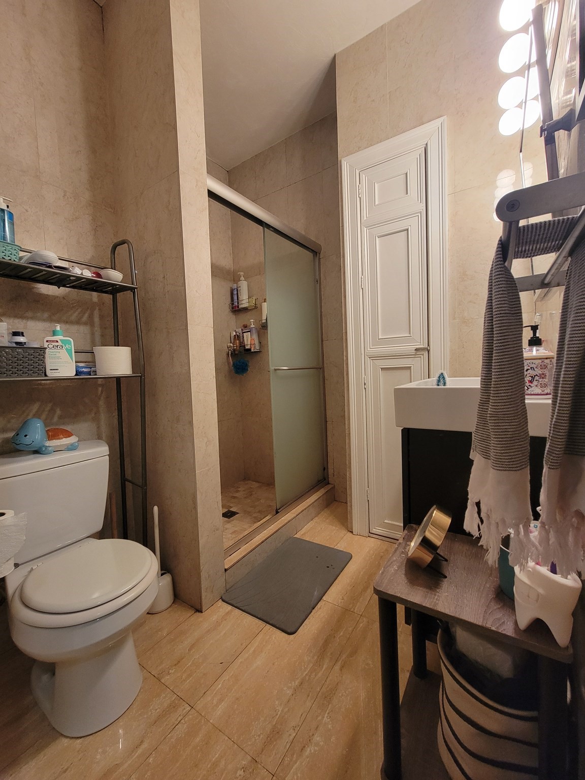 1203 Beacon St # 2 Property Photo 4