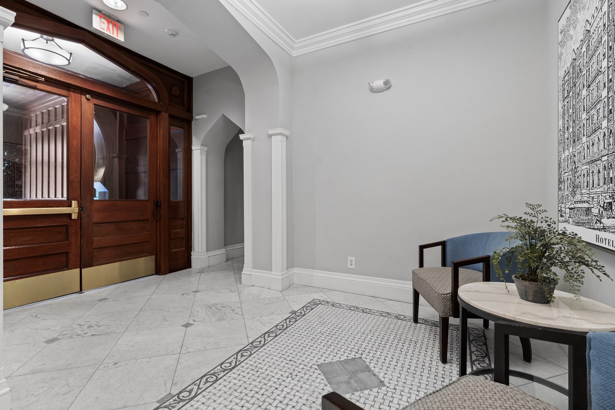 271 Dartmouth St # 5h Property Photo 17