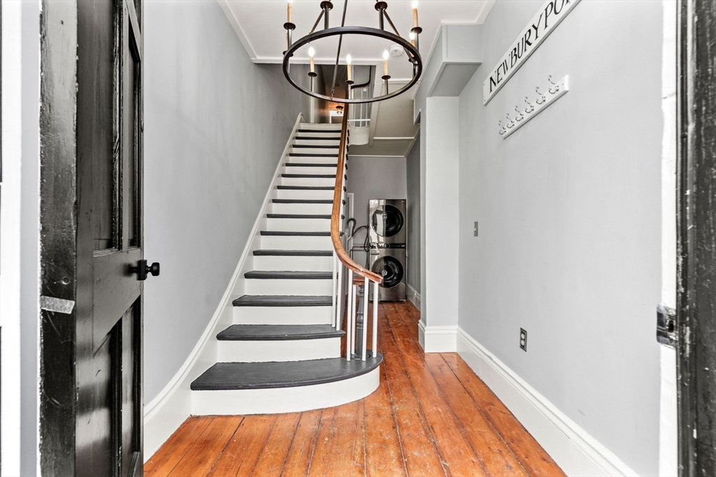 64 Middle St # 2 Property Photo 3