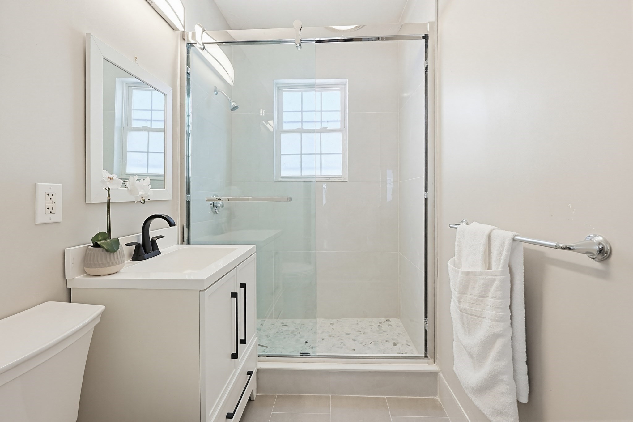 574 Washington Street # 2 Property Photo 10