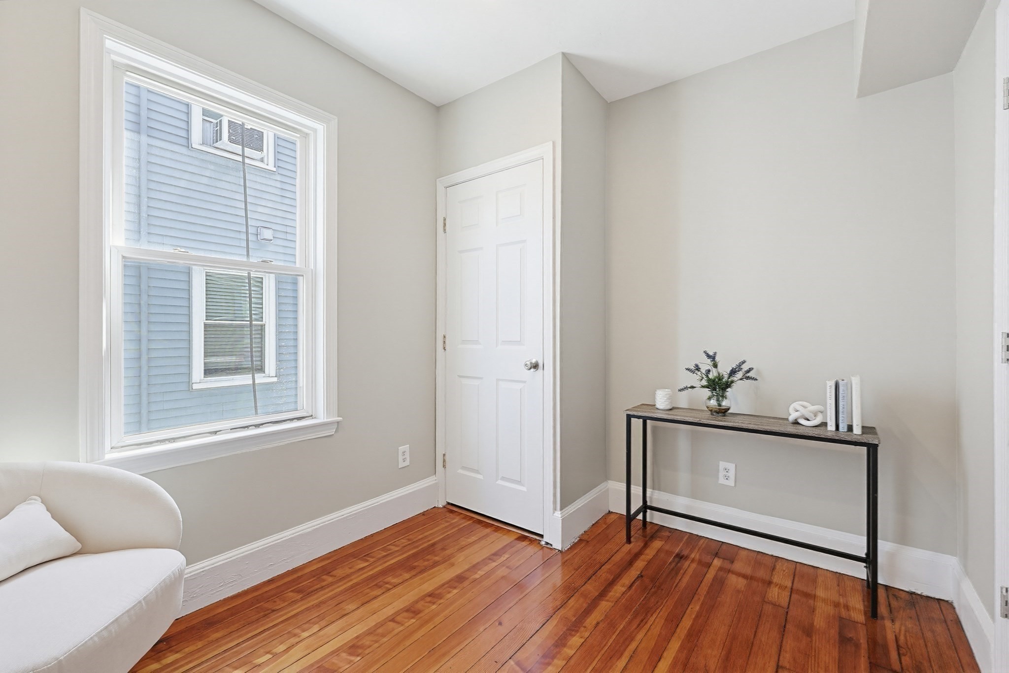 574 Washington Street # 2 Property Photo 17