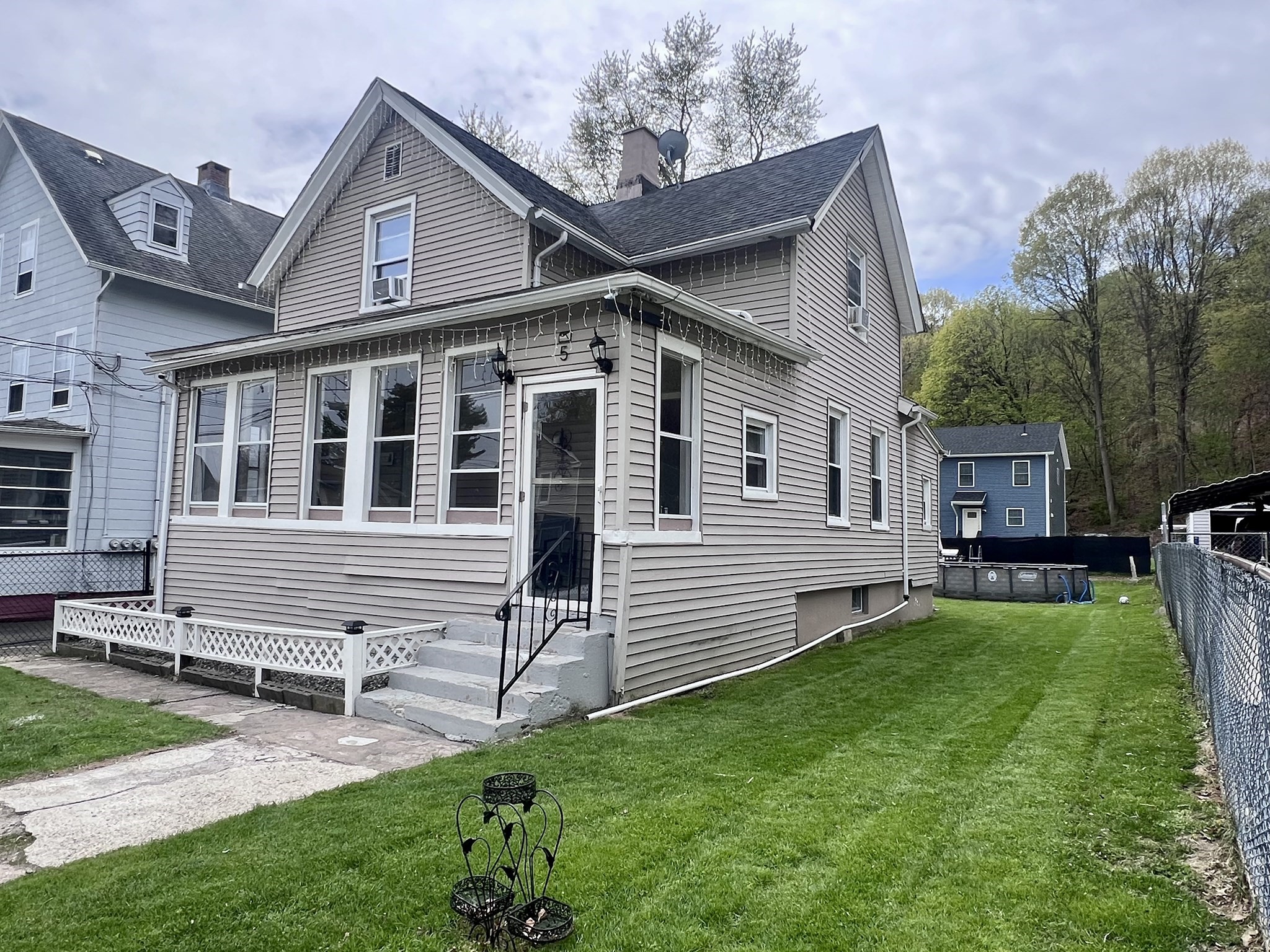 5 Vernon St Property Photo 1