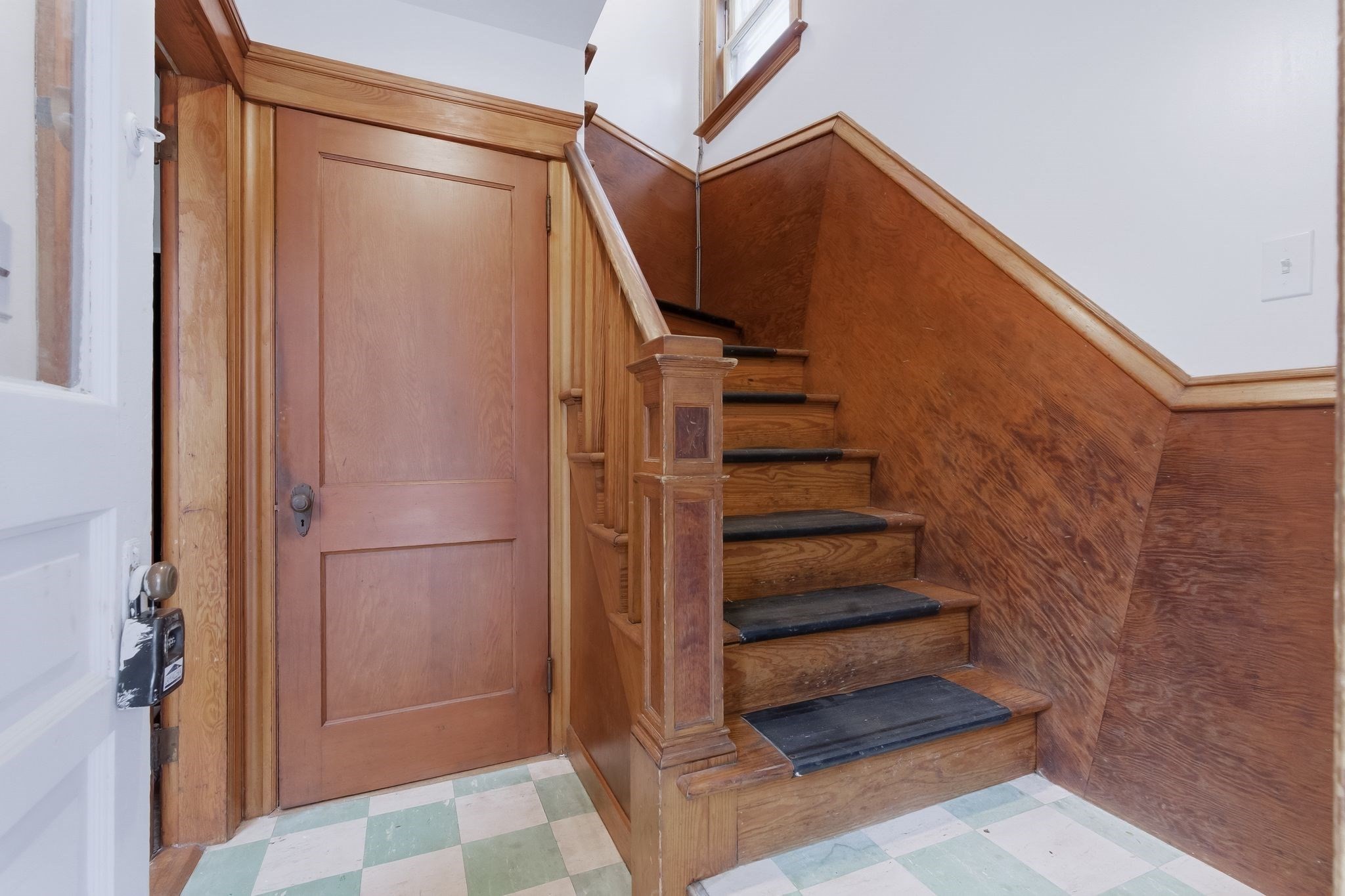 7 Third Avenue Property Photo 14