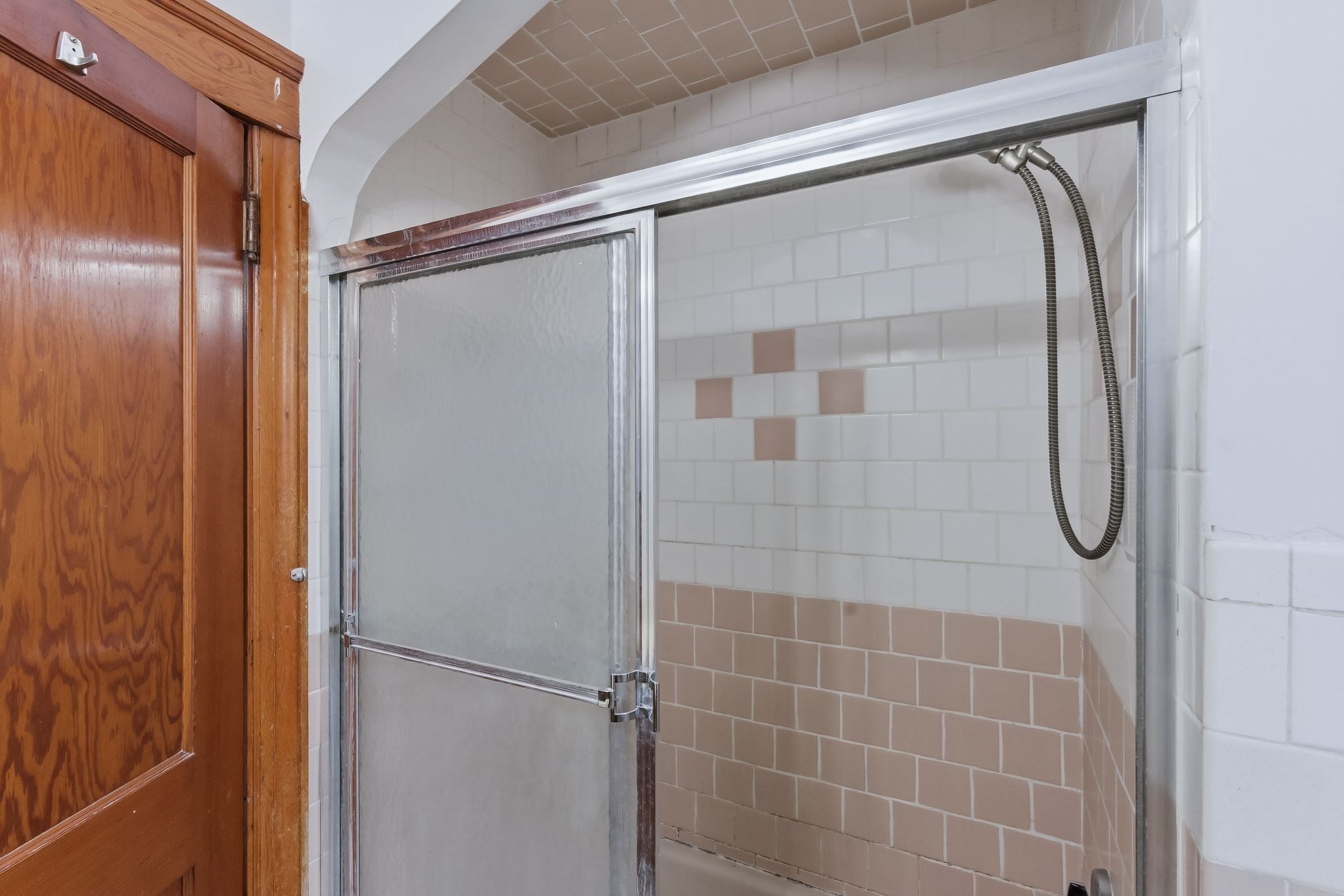 7 Third Avenue Property Photo 31