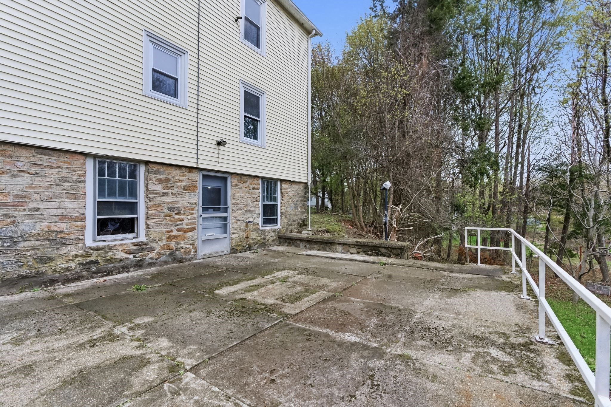 7 Third Avenue Property Photo 37