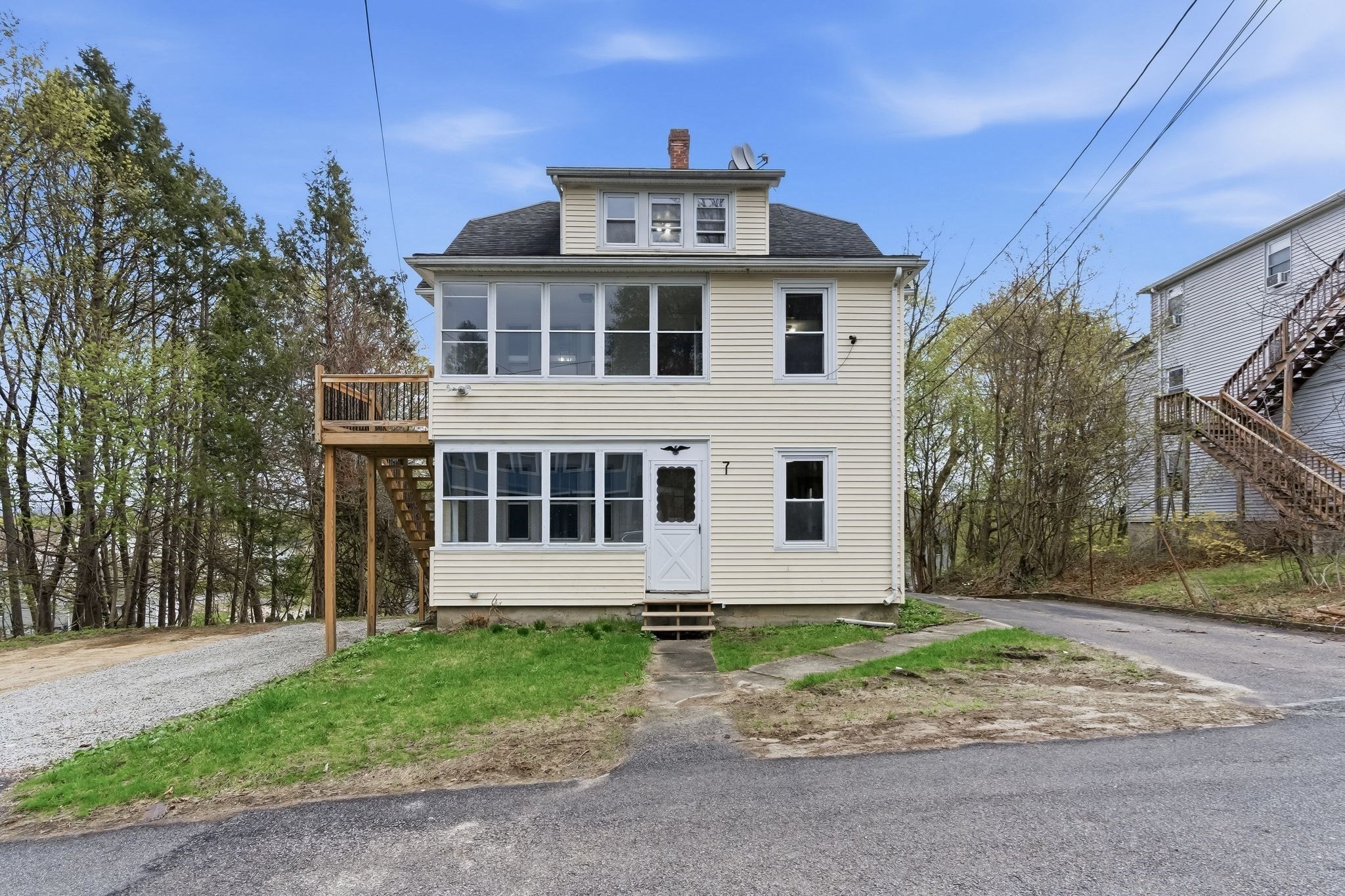 7 Third Avenue Property Photo 42
