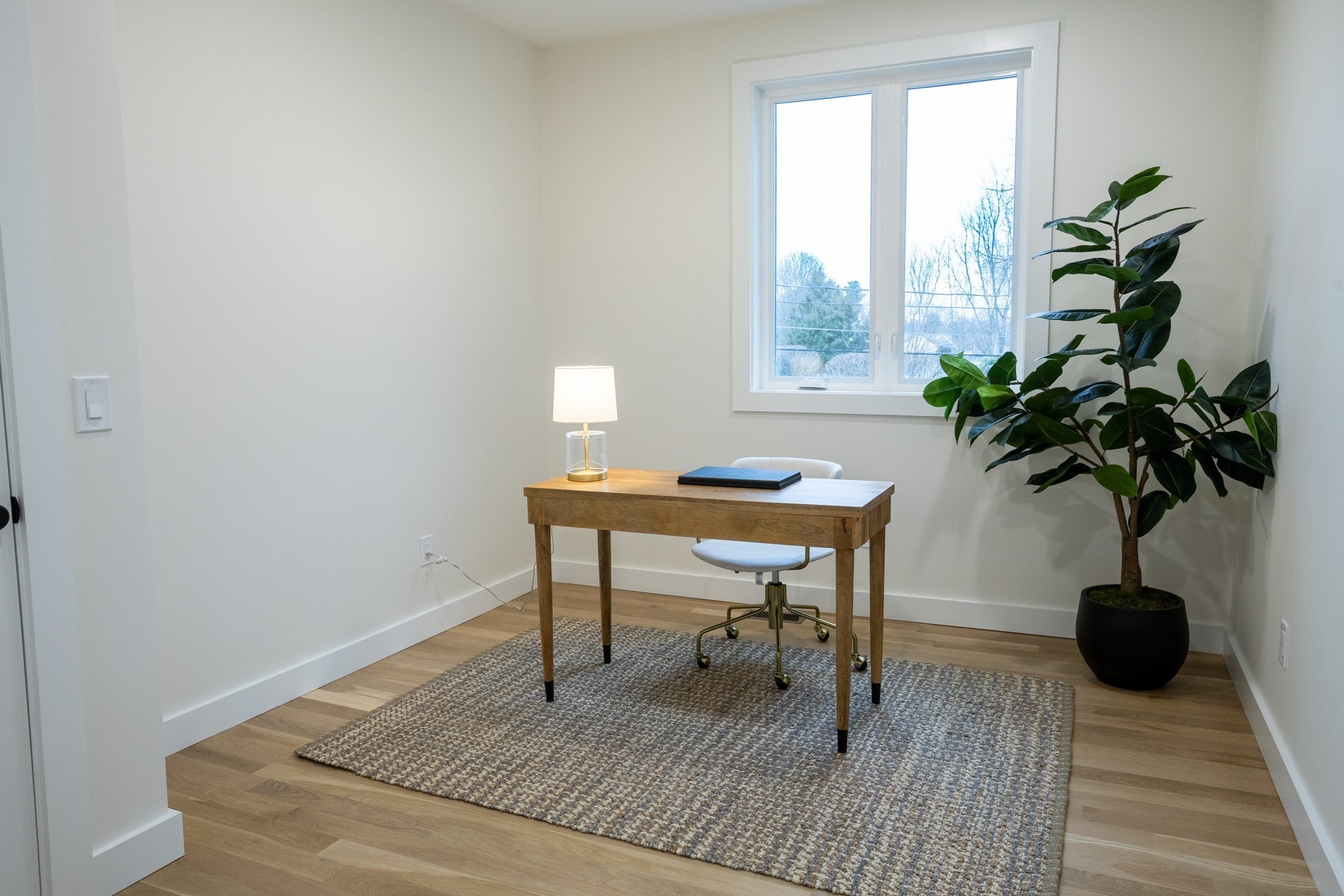 100 Woodbine Circle Property Photo 14