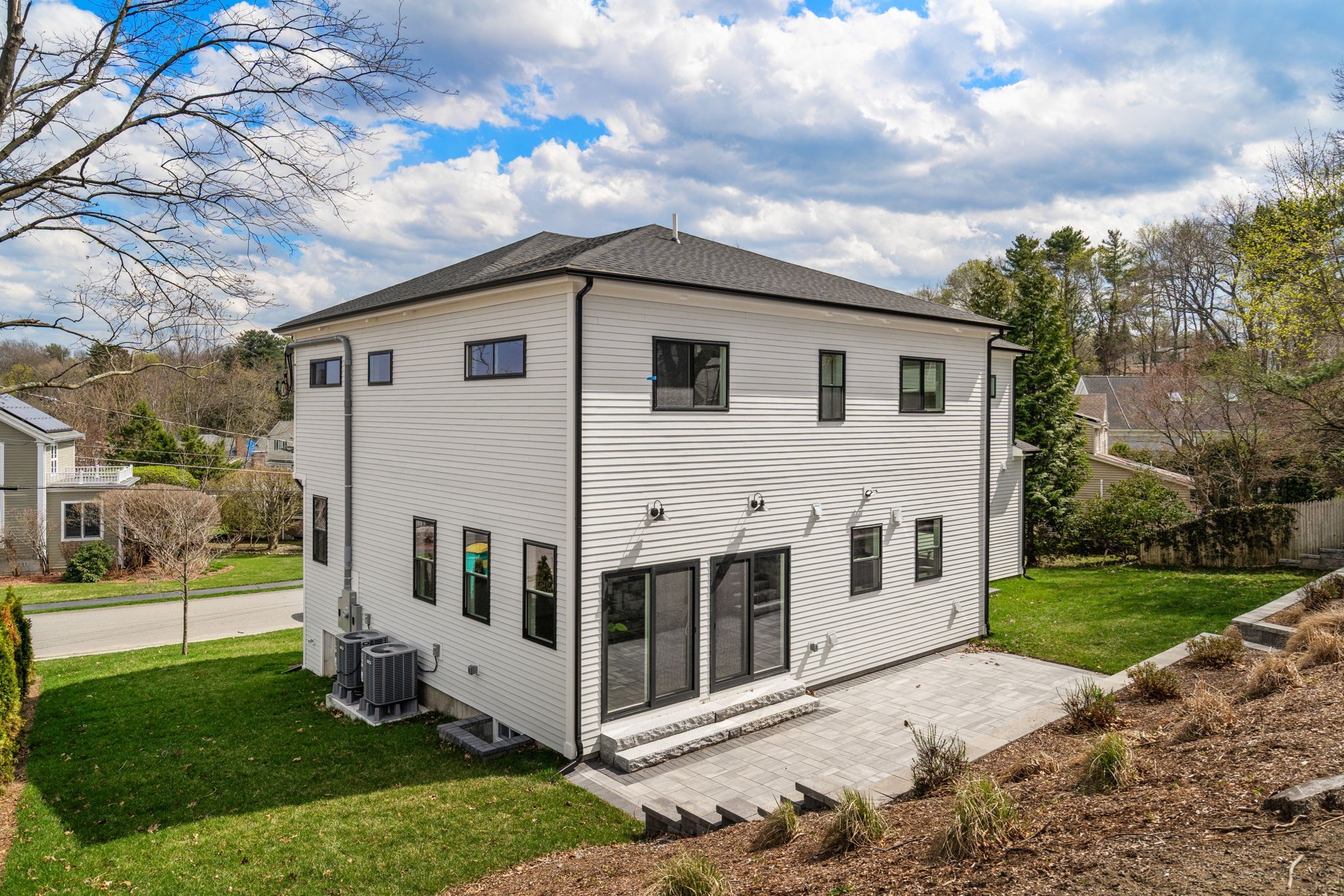 100 Woodbine Circle Property Photo 39