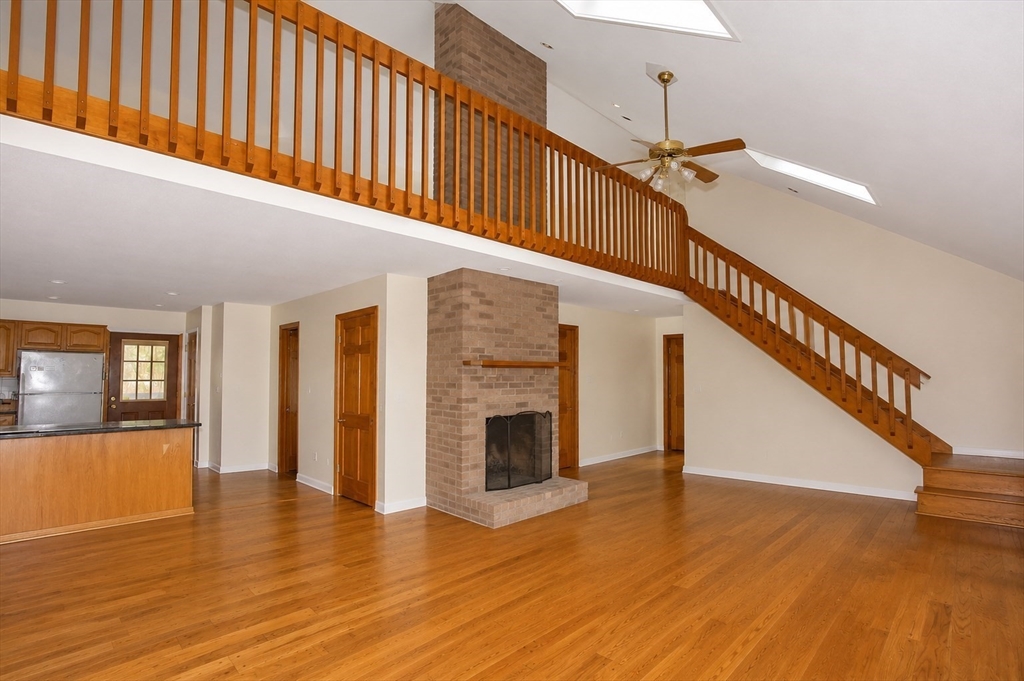 32 Woodchuck Hollow Property Photo 9
