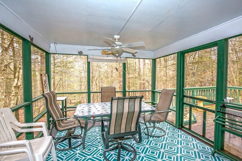 32 Woodchuck Hollow Property Photo 20