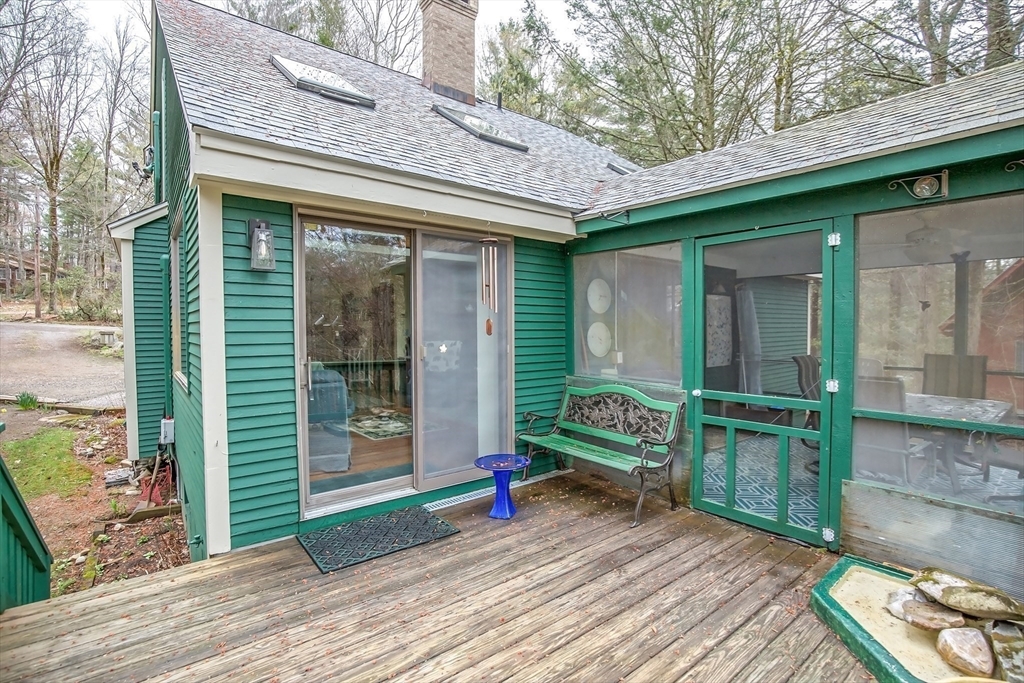 32 Woodchuck Hollow Property Photo 22