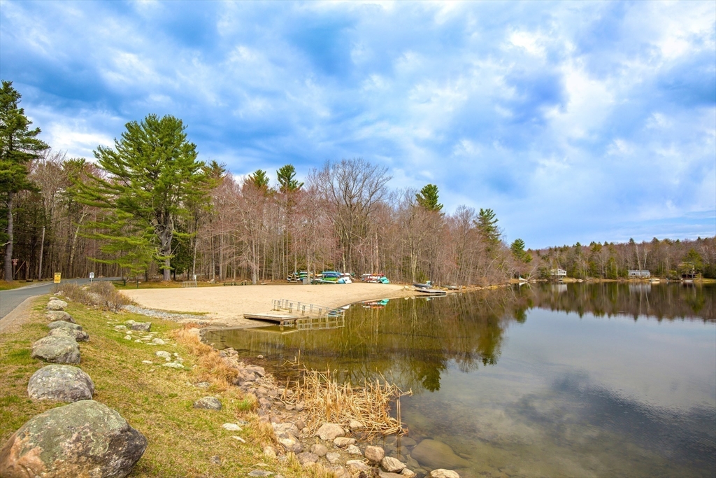 32 Woodchuck Hollow Property Photo 41